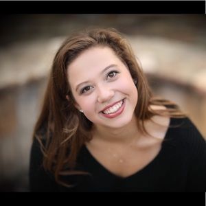 Meet your Posher, Eliseelise